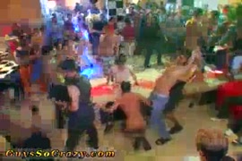 Padrasto coroa e filha
