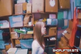 Adolescente beijando lesbian pornô toon